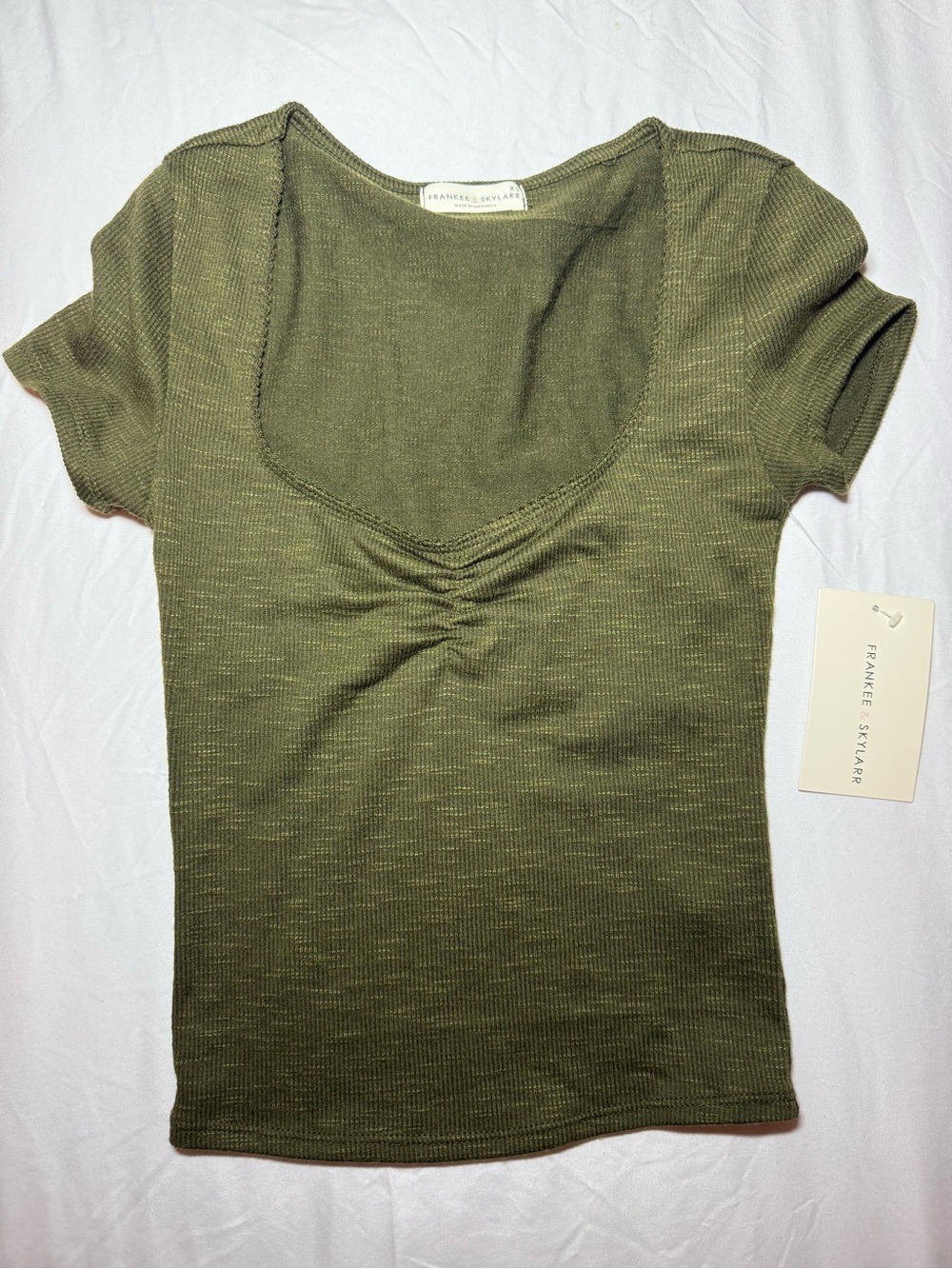 Frankie & Skylarr Juniors solid Green Ruched scoop neck short sleeve